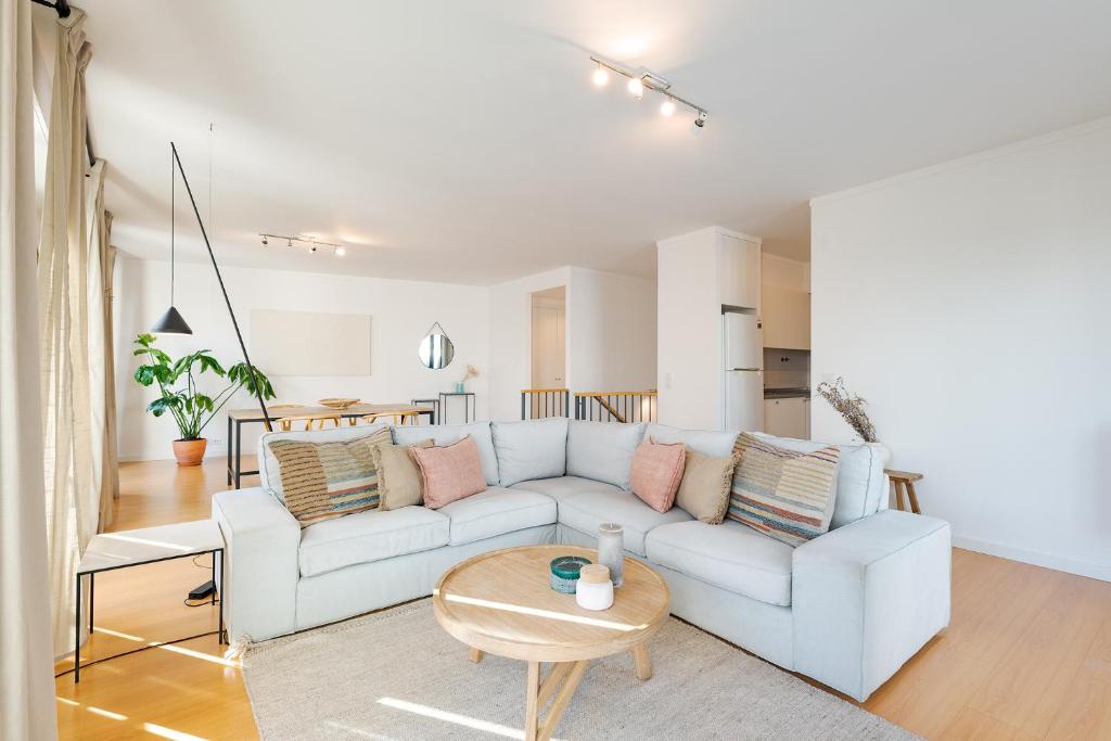 Penthouse For The City Lovers - Castle View & Parking 1