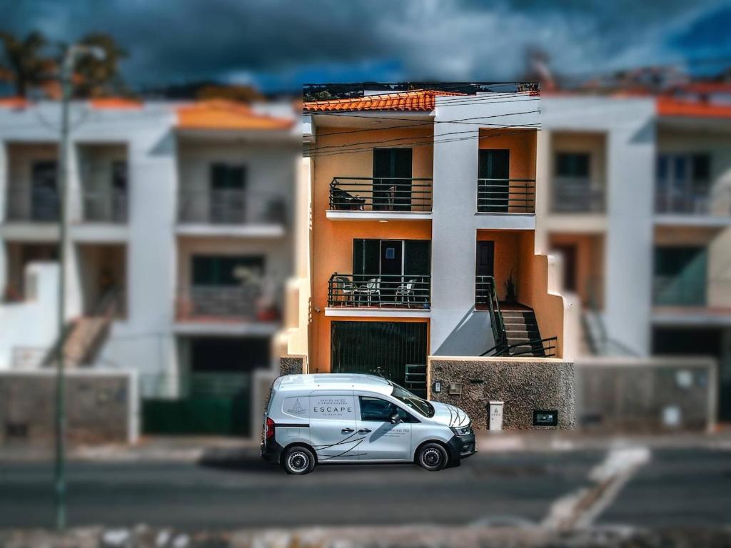 Villa Frente Mar by ESCAPE to Madeira 6