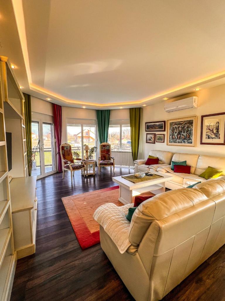 Charming Countryside Villa with Garden & Terrace near Skadar Lake 2