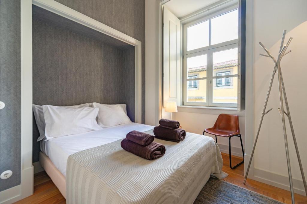 Bacalhoeiros 99 - Beautiful and bright Apartment @ Baixa, Chiado 7