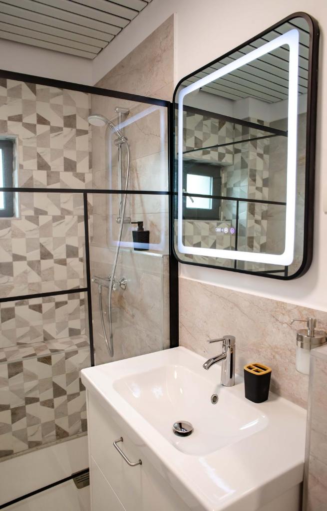 Little Bucharest downtown apartments Romana 7
