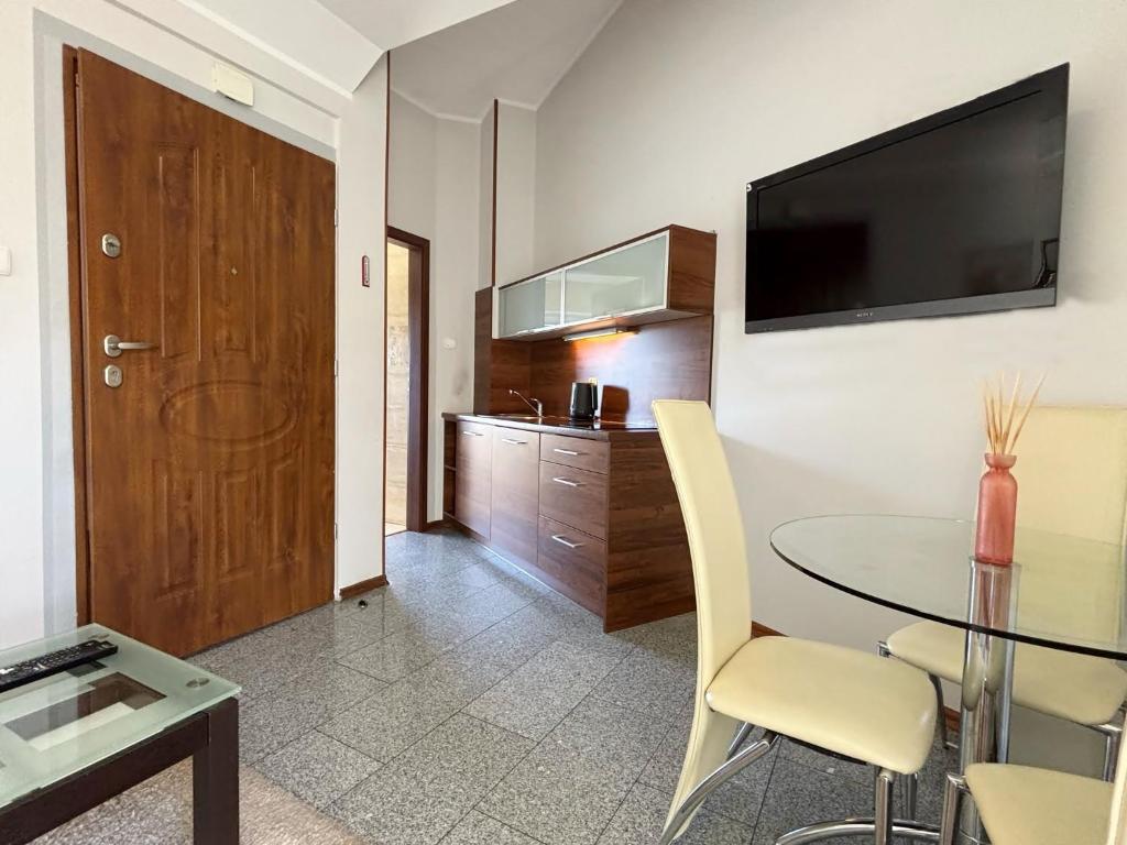 Apartamenty Bryza - Family Home - Parking - Komandorska 3E-3G 4