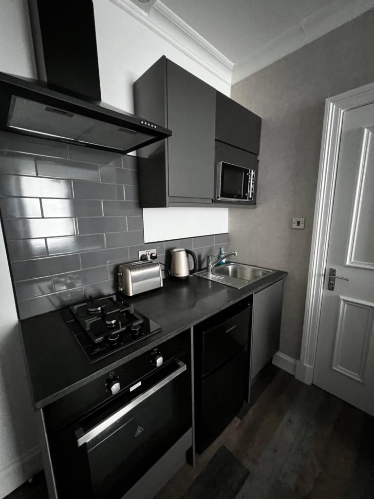 Amani Apartments - Glasgow City Centre 6