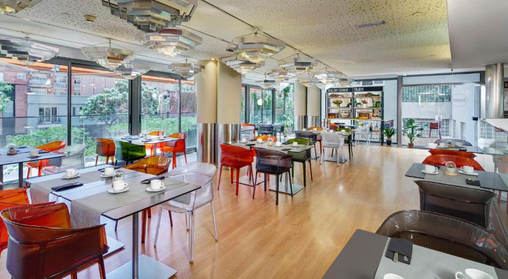 Sercotel Hotel Rosellon Image