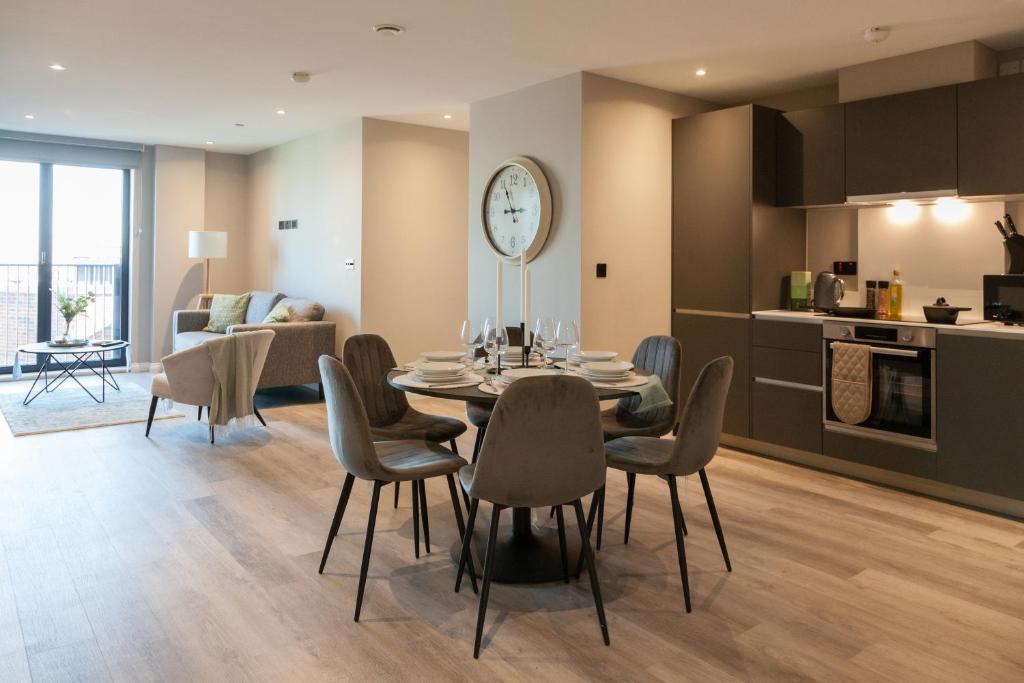 Springwell Gardens Apartments Near Leeds Station & City Centre 4