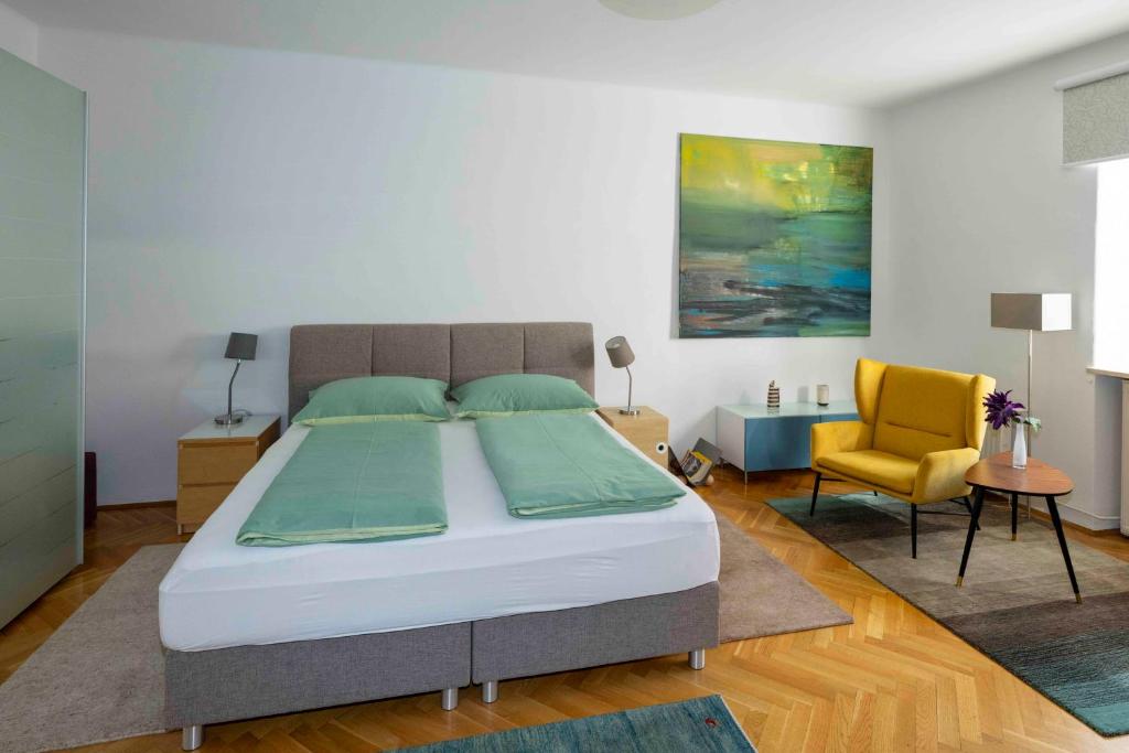 Apartments Alter Platz 1