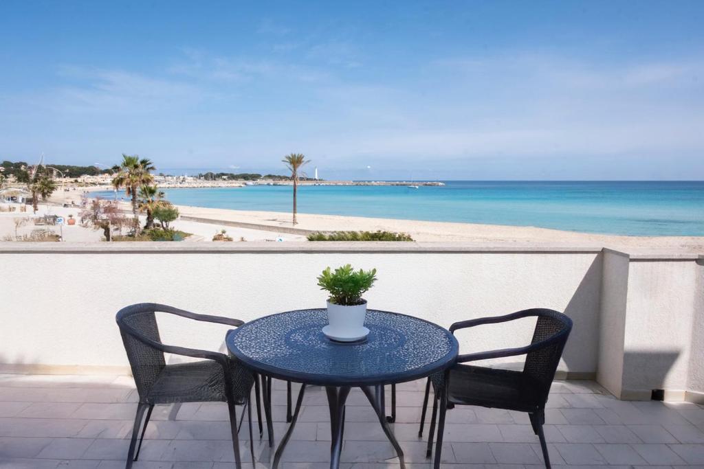 Casa Azzurra sul mare e centralissima