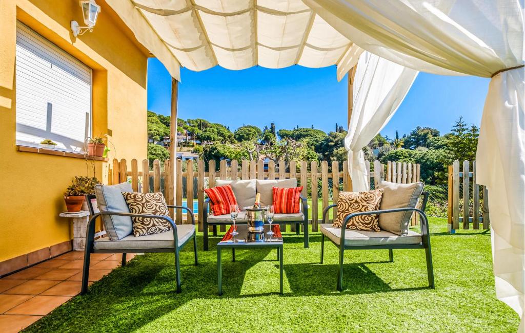 Nice Home In Arenys De Munt 3