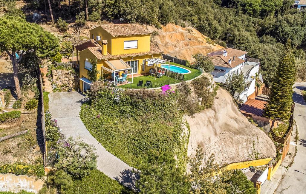 Nice Home In Arenys De Munt 2