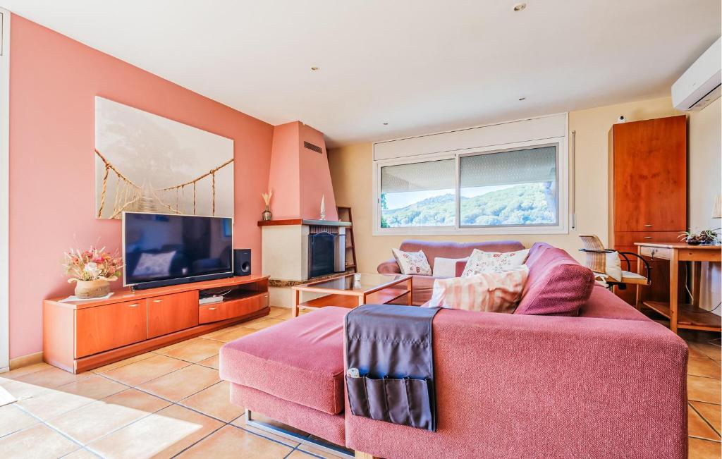 Nice Home In Arenys De Munt 6
