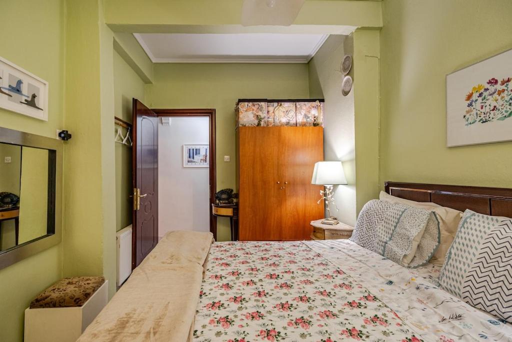 Fully equipped and Family-friendly with 4k NETFLIX at Thessaloniki Center 2