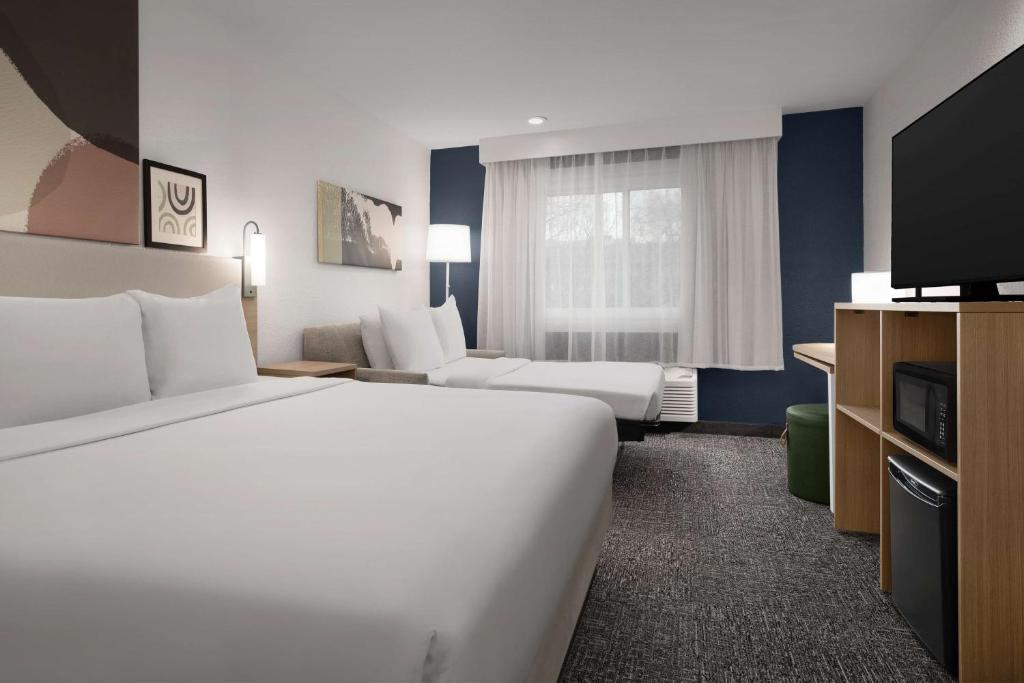 La Quinta by Wyndham San Jose Airport Image