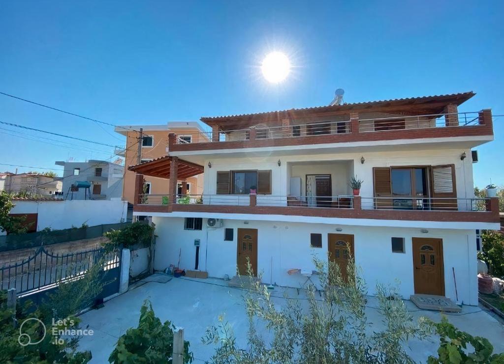 Sea Holiday Apartments 6