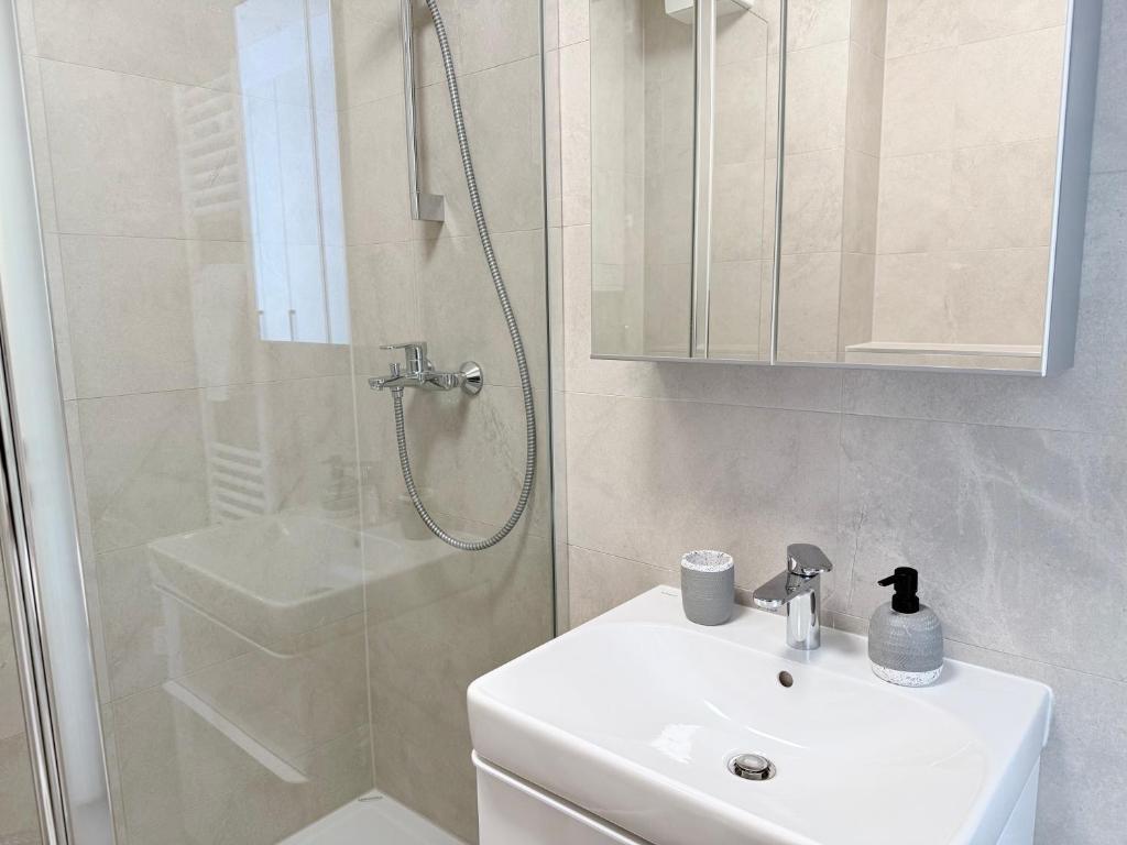 BibiMuna Apartman 8