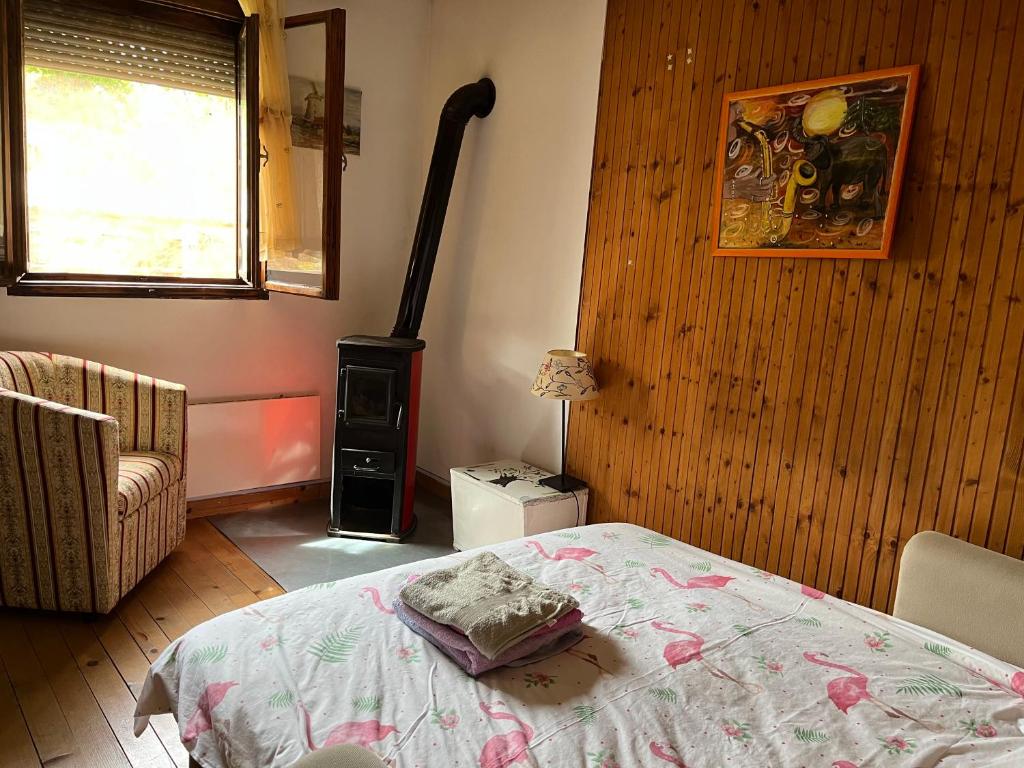 Charming Vacation House 2
