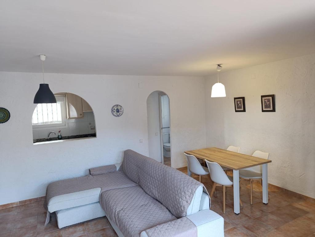 A H Rentals Villa Carolina 4