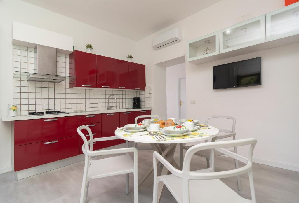 Breathtaking Sea View Apartment on Sorrento Coast with Sunset Terrace & Parking 8