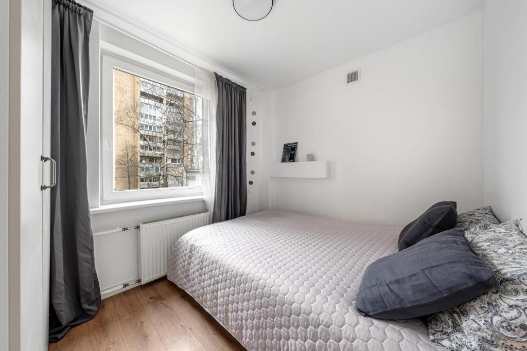 Bright, cozy apartment 5 min walk to Old town 2