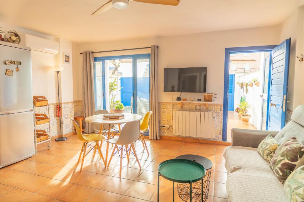 Tarifa Cozy House - Beach & Parking 5