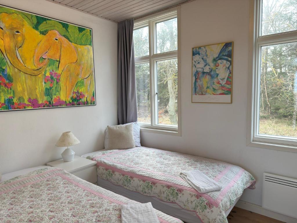 Skærven Beachfront Apartments and Cottage 4