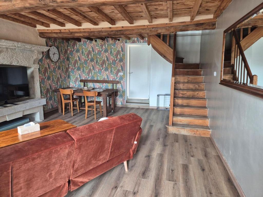 Jolie maison de campagne avec spa en option 5