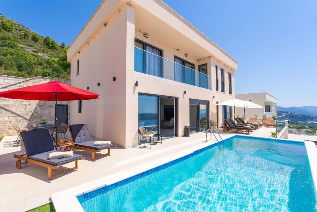Green Horizon Sea Views Villa 4