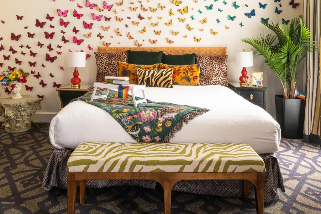 Kimpton Hotel Monaco Washington DC, an IHG Hotel Image