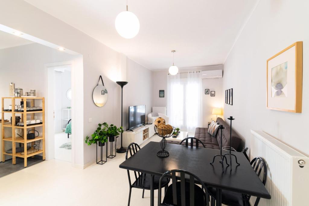 F & B Collection - 2 Bedroom Flat 4
