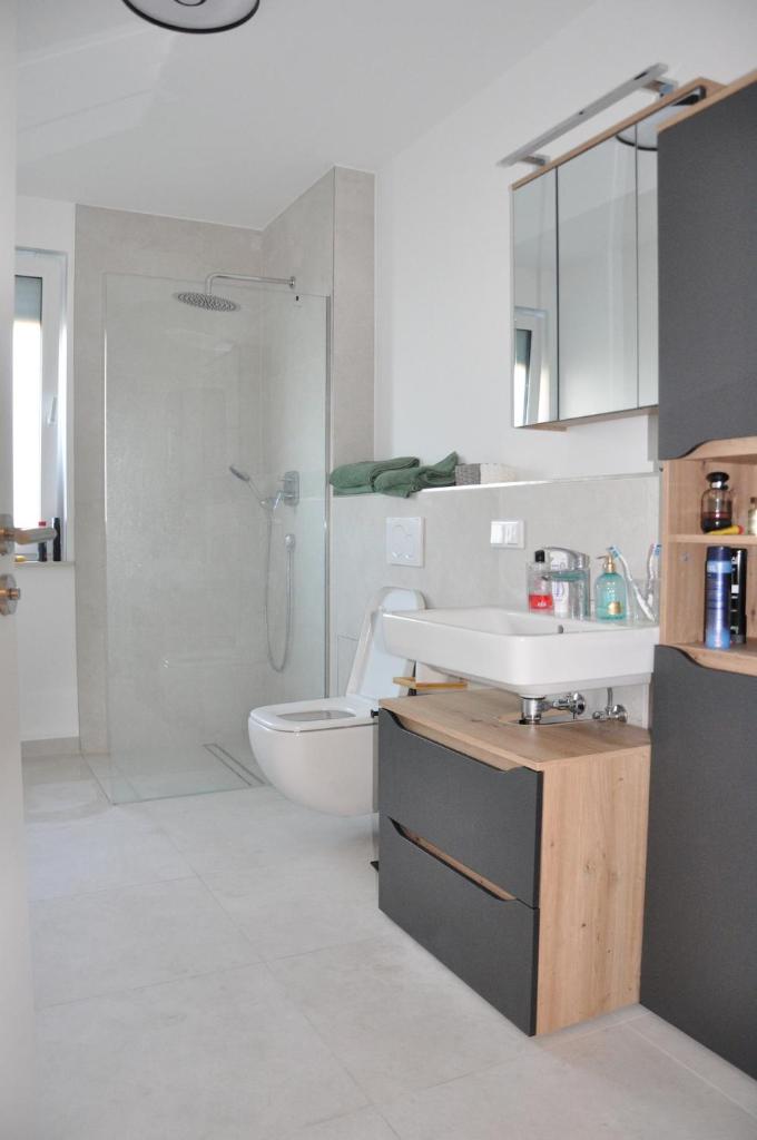 Modernes Apartment in B'heim 1 OG WG3 3