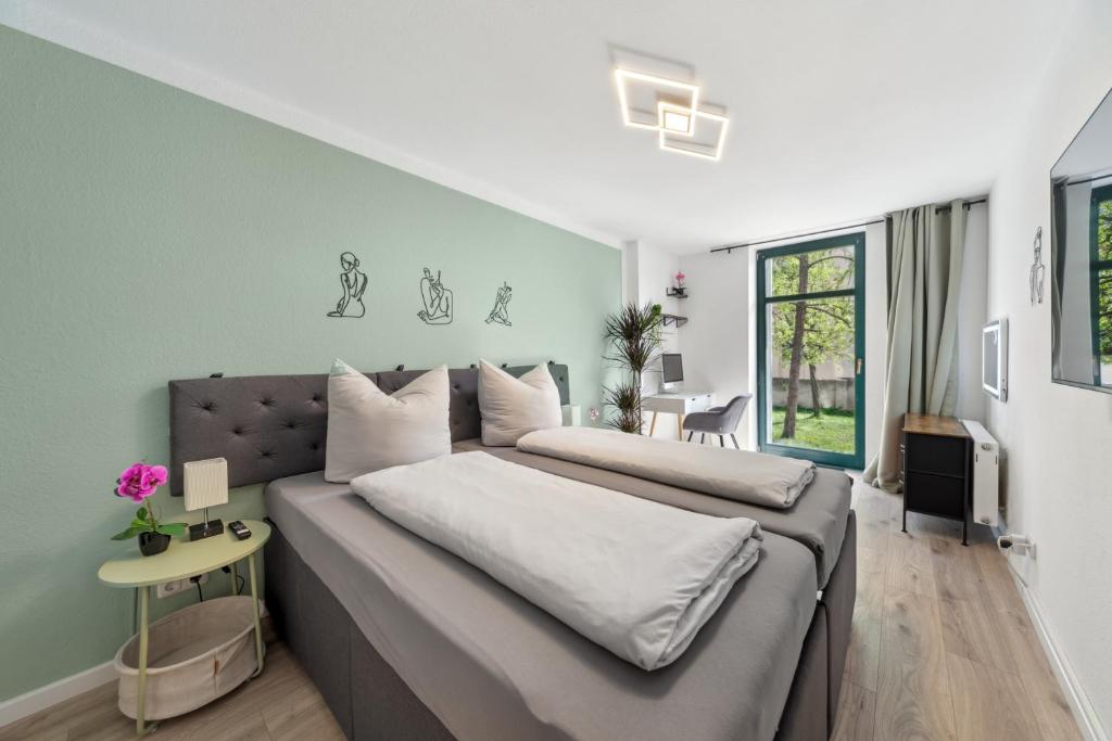 DresdenStay gemütlich und modern mit Kamin und PS4 3