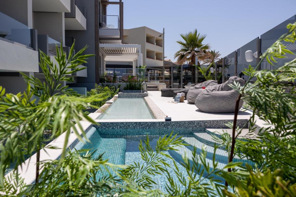 Pearl SeaBreeze Suites 3