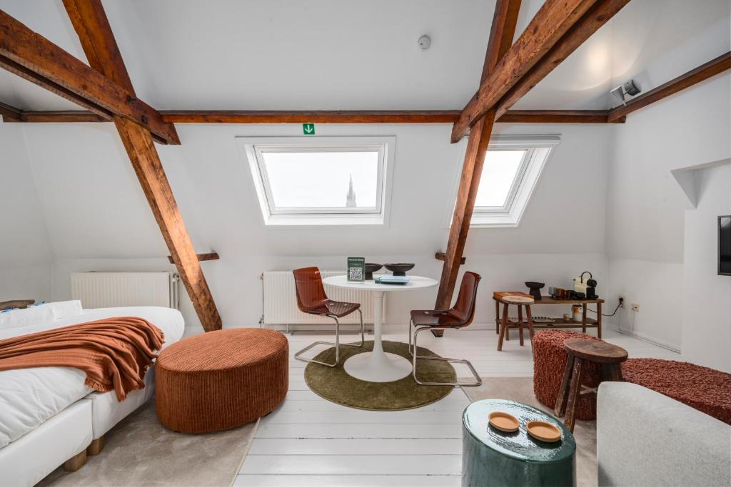 THE BLUE HOUSE - Guest Suite 2 2