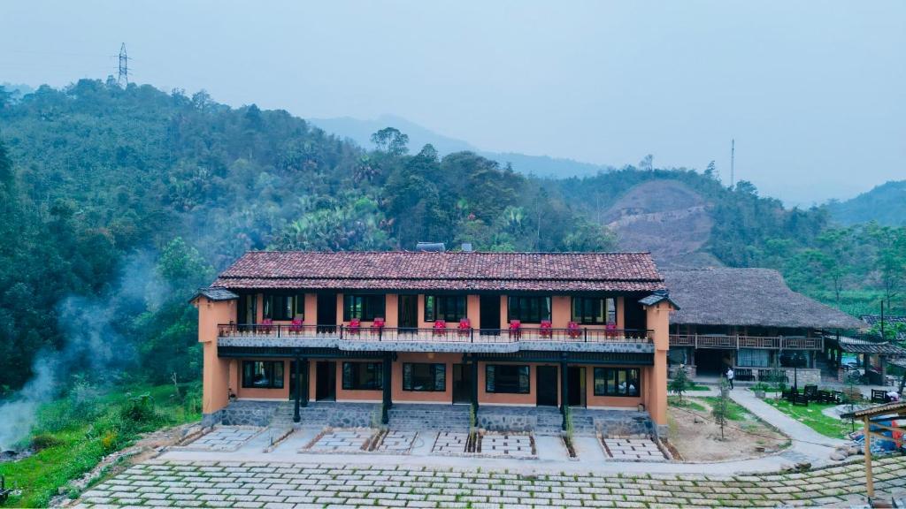 Ban Bang Ecolodge Tours & Motorbike Rental