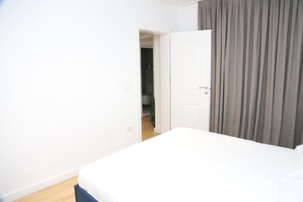 Orchide Apartaments Mine Peza 7