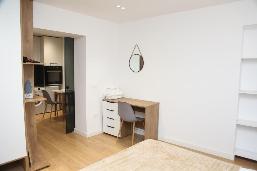 Orchide Apartaments Mine Peza 6