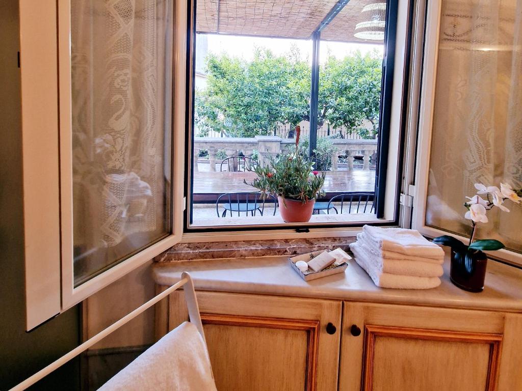 Donna Rosa - Your Home in Taormina 5