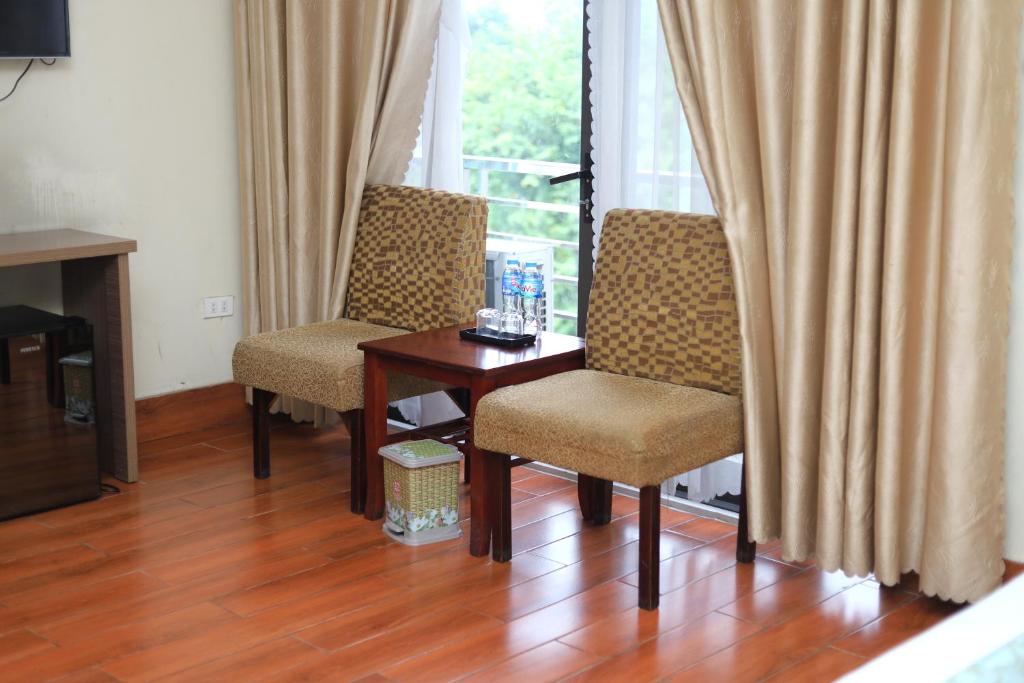 Family Airport Hotel - Travel