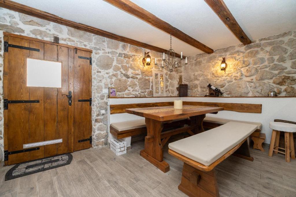 Apartman Lidija 8