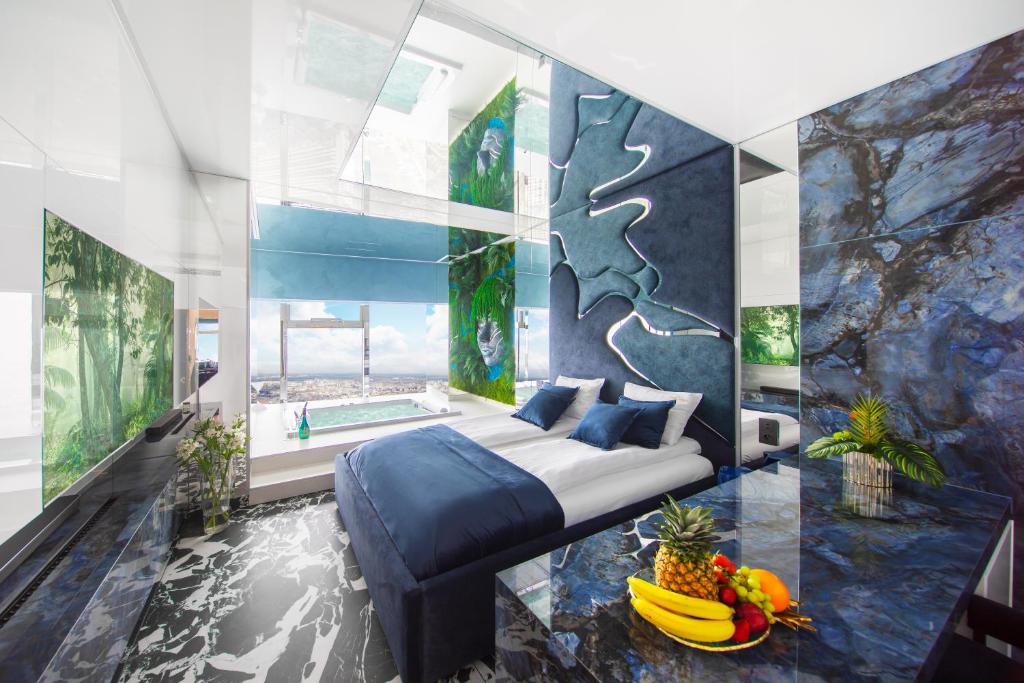 Apartamenty Sky Tower z Jakuzzi Przy Oknie by BQQK 4