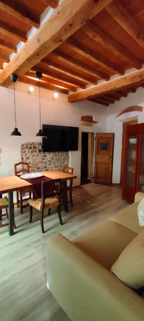 Casa del borgo 5