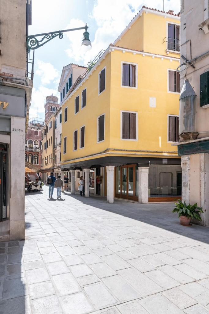 Grifoni Boutique Hotel Image