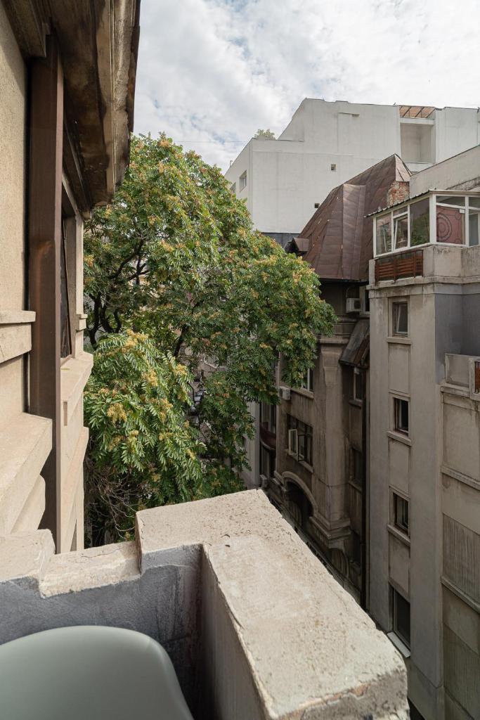 Urban 1BR Loft Residences - Modern Comfort in Bucharest Center 6
