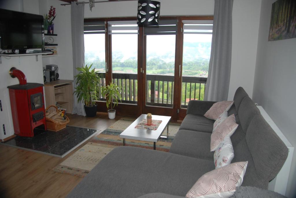 Weinberg-Panoramaferienhaus 8