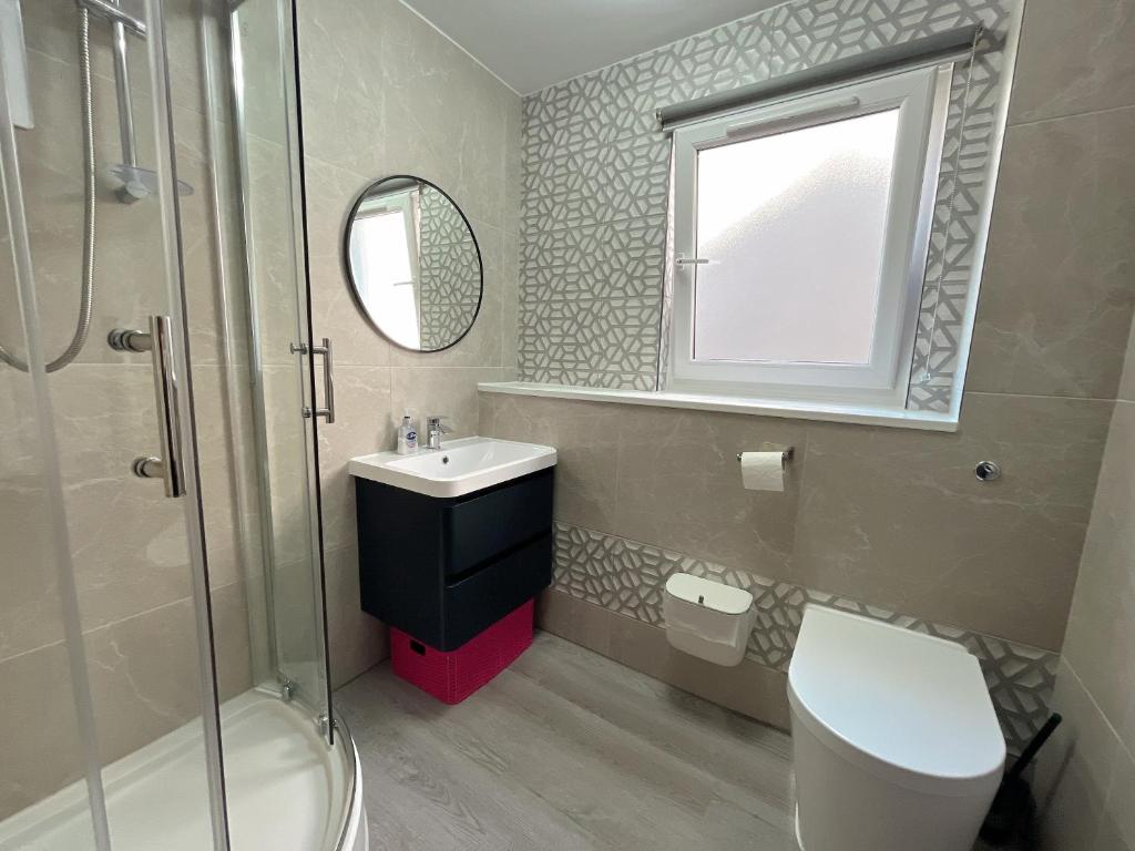 Cozy 2 bedrooms with private parking space and garden 3