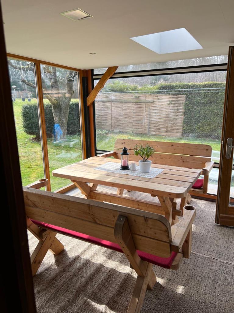 Ferienhaus CaroGrün in Erfurt-gemütlich-sonnig-Küche-Bad-Garten-Parken-Pool-Sauna-WLAN 5
