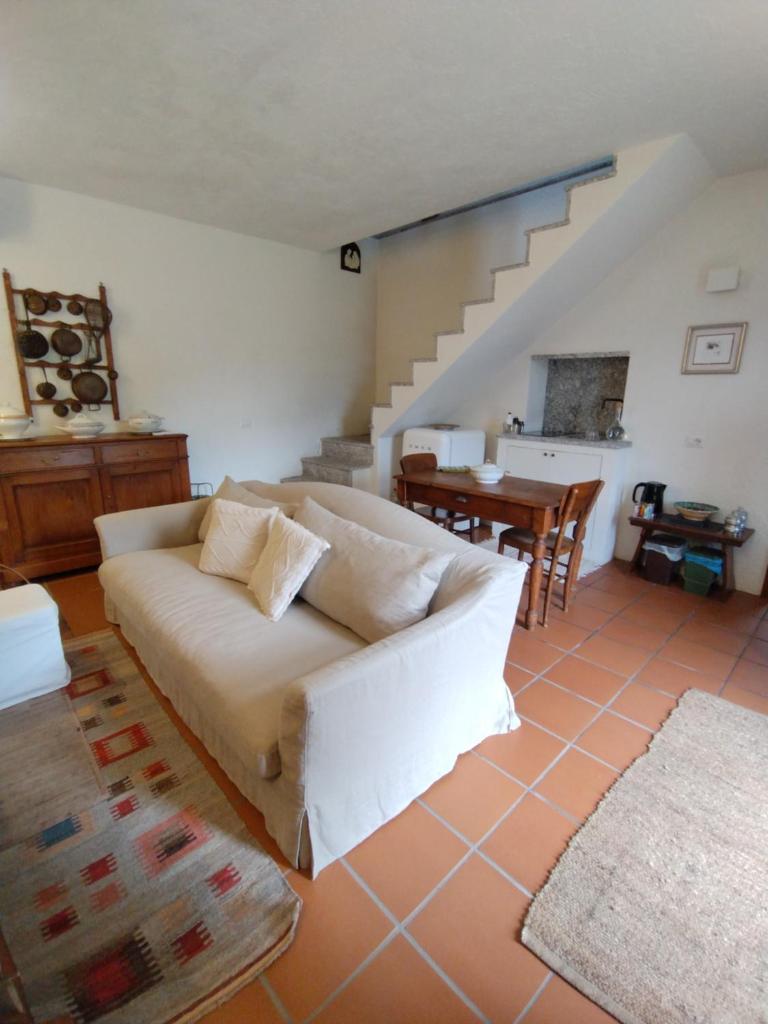 Ca del Livello Welcome Spring in a Charming Home 5