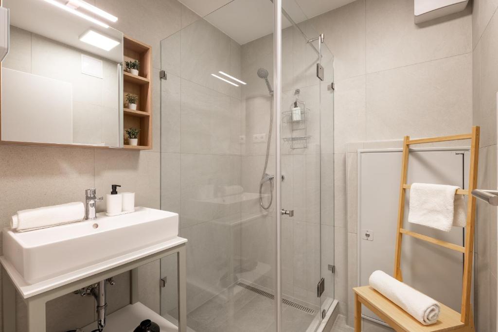 BUDAPEST DOWNTOWN RESIDENCES VH - AC, Elevator, Terrace 8