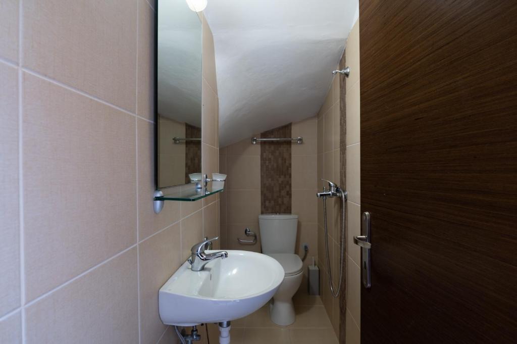 Asimenis Cottages 3