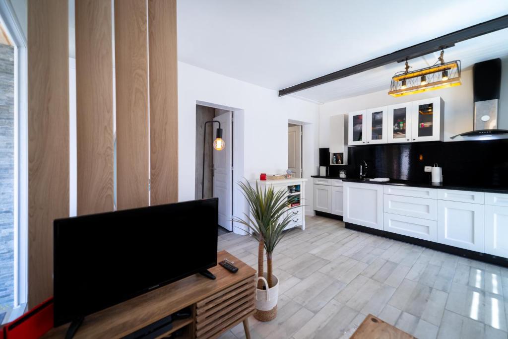 La Petite Parenthèse Jardin, Parking & Proche Gare 5