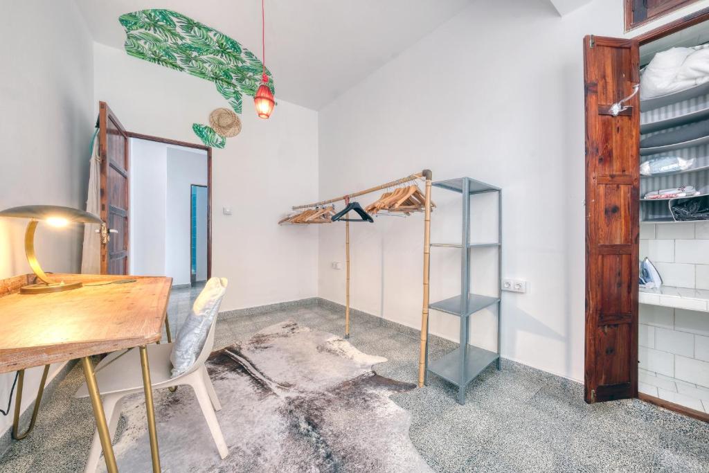 Casa Vista Oceano - City Centre and Ideal for Work By Lanzarote Vacation Homes 4